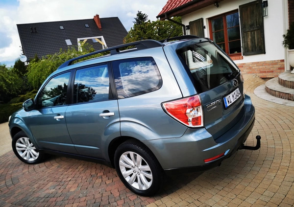 Subaru Forester cena 35900 przebieg: 194000, rok produkcji 2012 z Rajgród małe 352